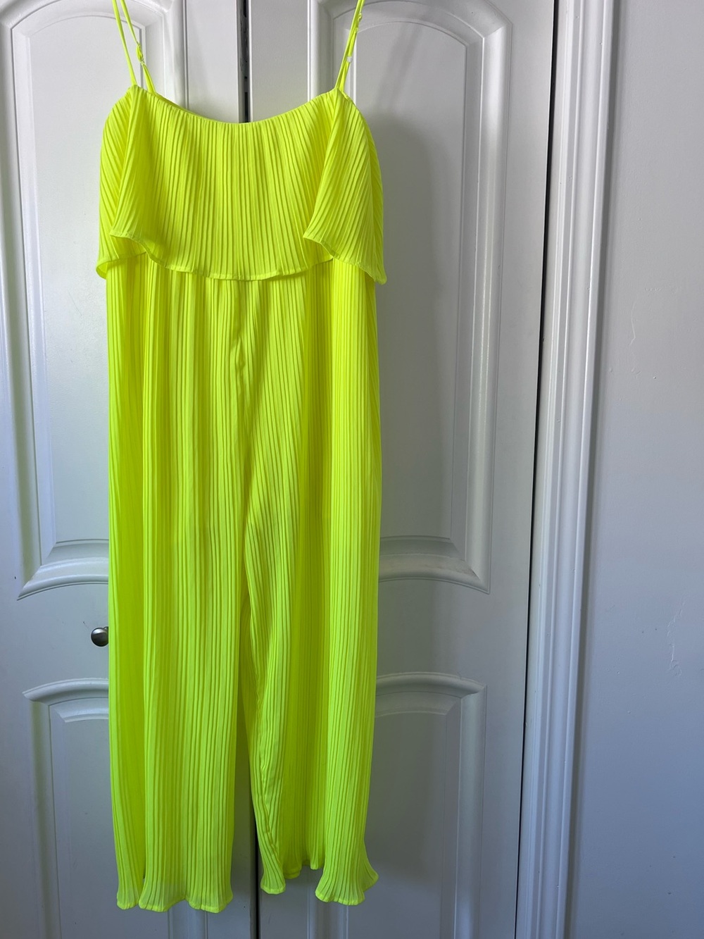 SHEIN Neon Yellow Pleated Spaghetti Strap Jumpsuit